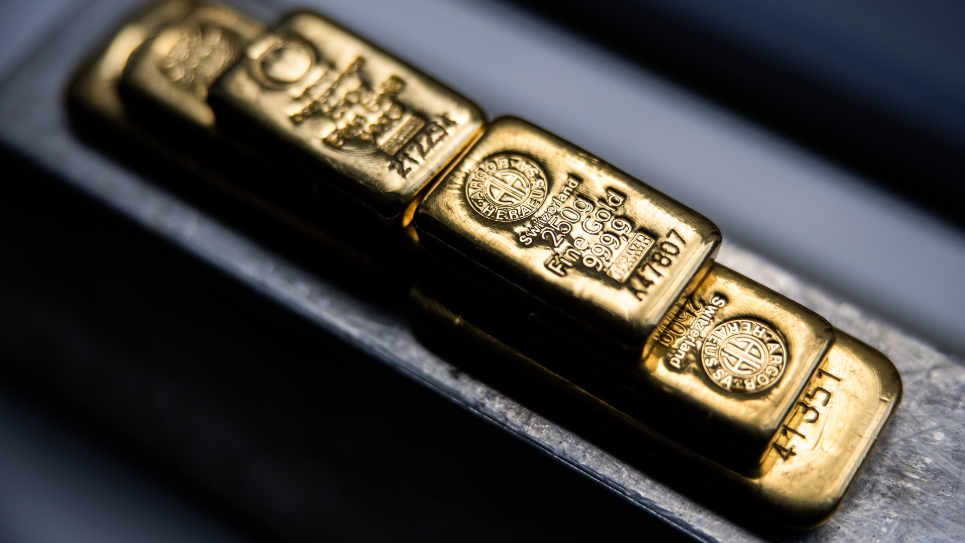 Kimondta a JPMorgan: jövőre az 5000 dollárt is eléri az arany ára - Portfolio.hu