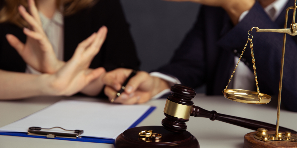 Finding the Best Divorce Lawyer in Delhi for Your Needs