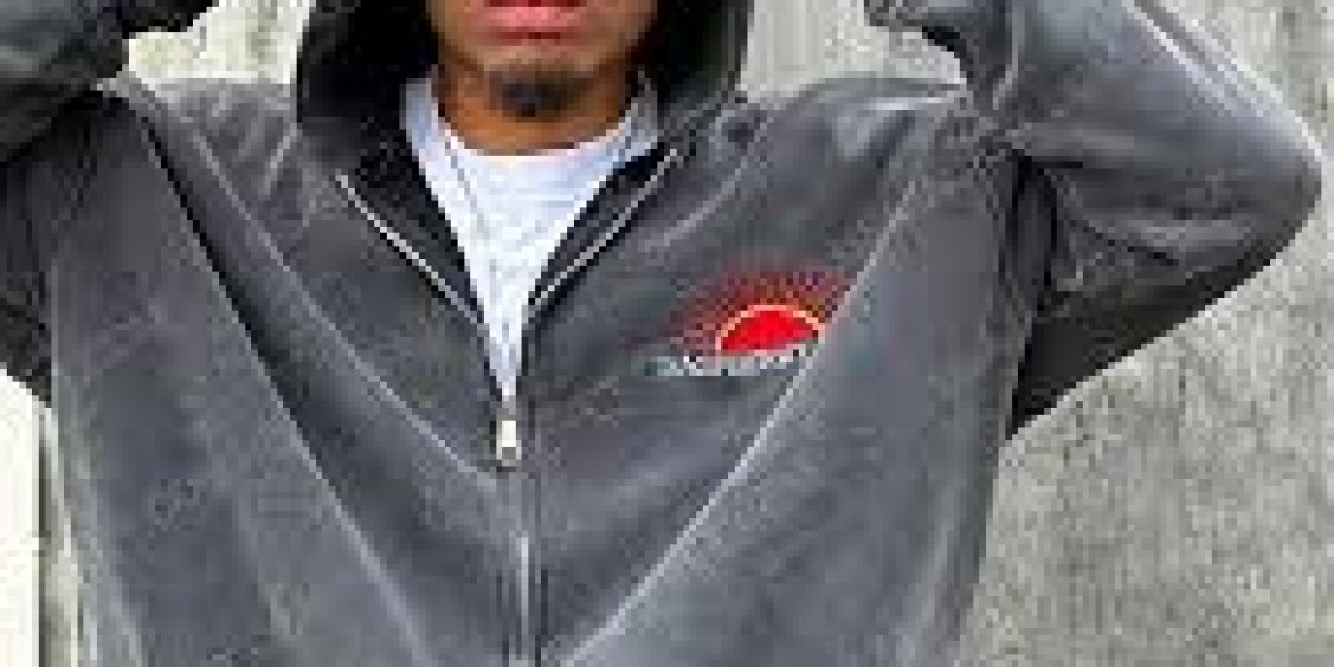 GV Gallery Clothing: Where Art Meets Streetwear Excellence