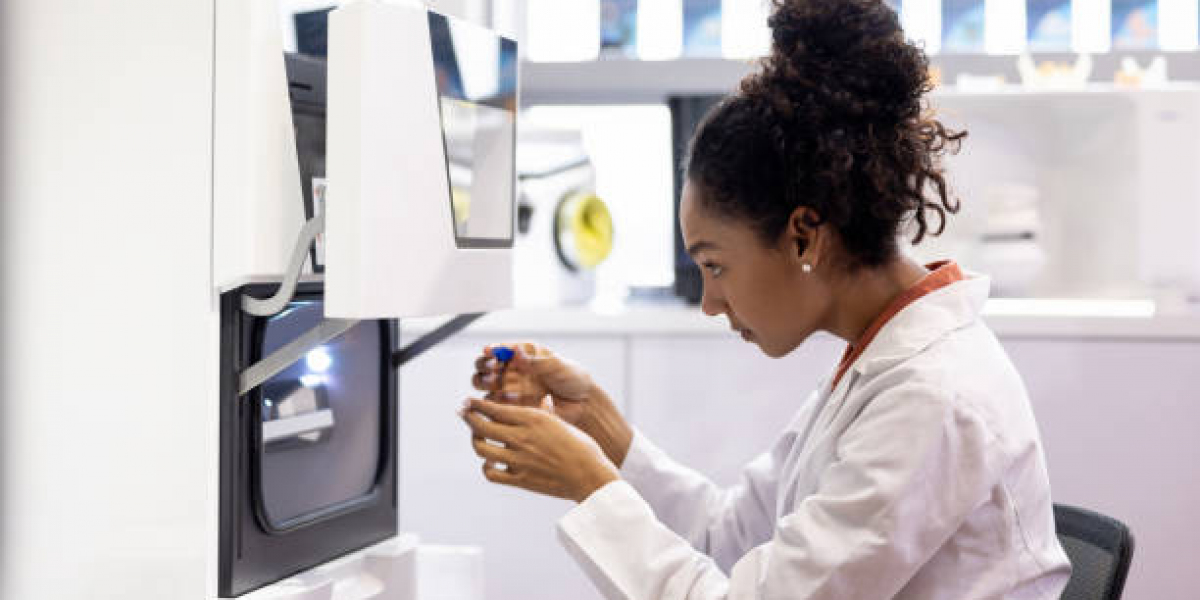 Why the 3D Bioprinting Market Is Growing Rapidly: Drivers, Challenges & Emerging Solutions